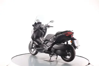 YAMAHA X-MAX 300 TECH MAX 2024