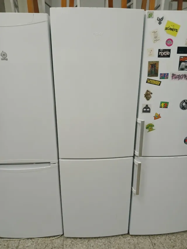 Nevera Haier blanca