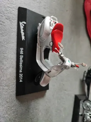 Vespa 946 Bellissima 2014 modellino