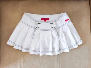 Falda Miss Sixty Plisada Talla XS blanca