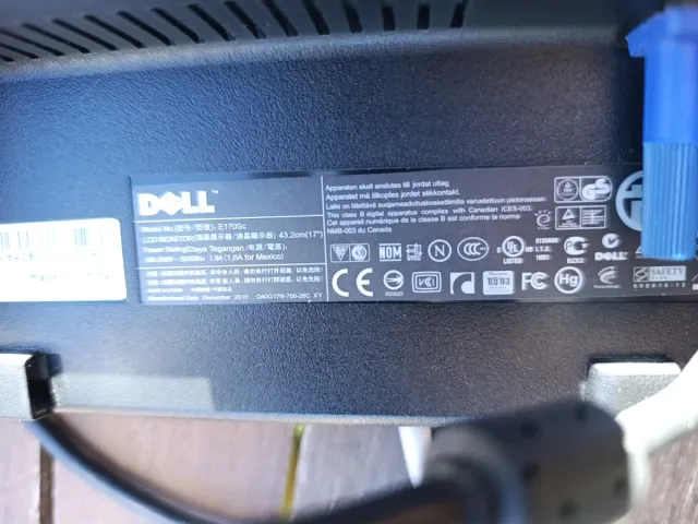Monitor dell negro de ordenador