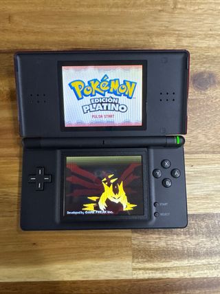 Nintendo DS Lite Roja + Juegos