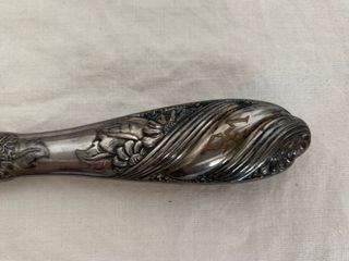 Cubierto antiguo metal dorado y plateado