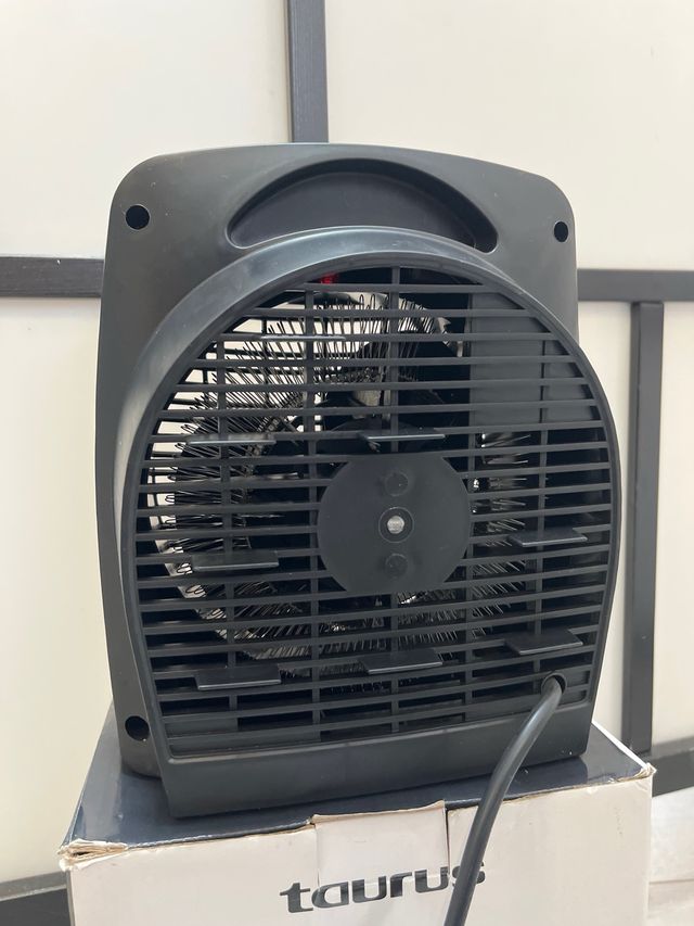 Aquecedor Taurus New Gobi 2000W 2 níveis de calor