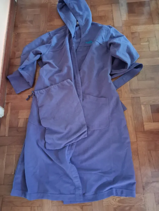 Albornoz morado microfibra