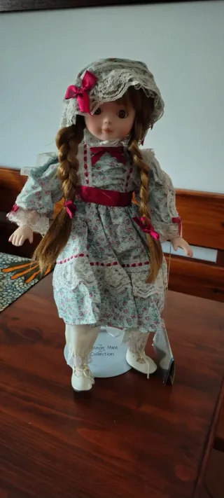 Bambola da collezione Heritage Mint Collection