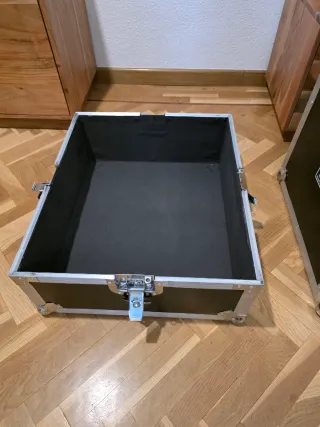 Baúl Transport Flightcase Negro/Plata