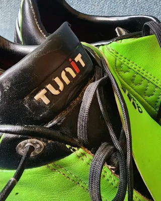 Botas de fútbol Adidas F50 Tunit