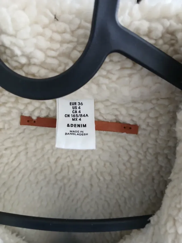 Cazadora larga vaquera con borrego T.36