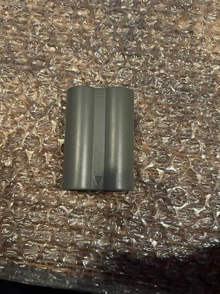 Nikon D90 con obiettivo 18-55 VR