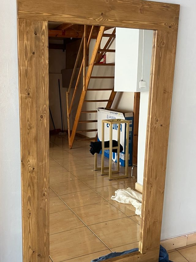 Specchio in legno nuovo