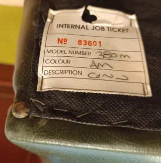 Silla de oficina de cuero verde