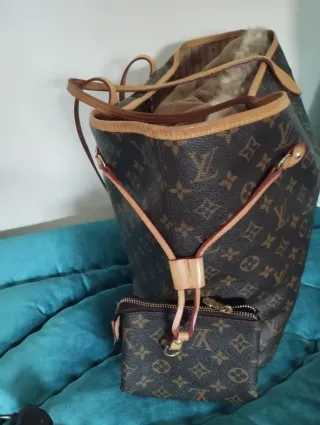 Bolso Louis Vuitton Beige y Marrón