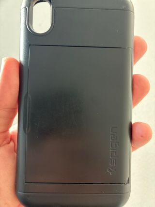 Custodia iPhone XR con portacarte integrato