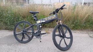 Bicicleta electrica plegable negra
