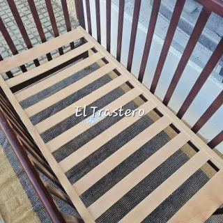 CUNA MADERA COLOR NOGAL