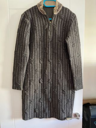 Vestido vintage ajustado gris