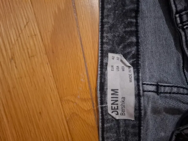 Pantalones Bershka negros grises desgastados