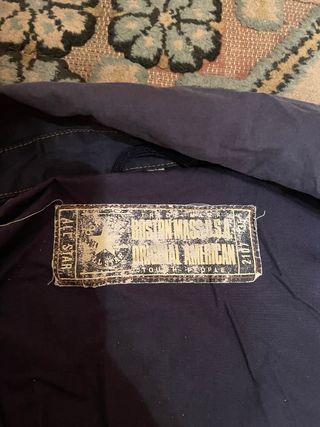 Giacca Converse stile vintage blu e gialla