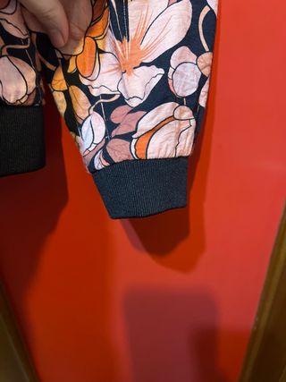 Chaqueta bomber Estampada Floral