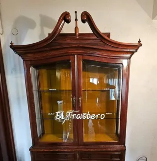 MUEBLE VITRINA MADERA