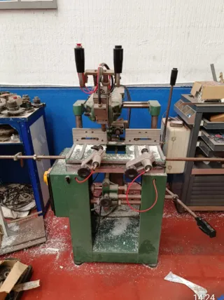 Máquina para PVC Taller