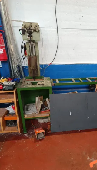 Máquina para PVC Taller