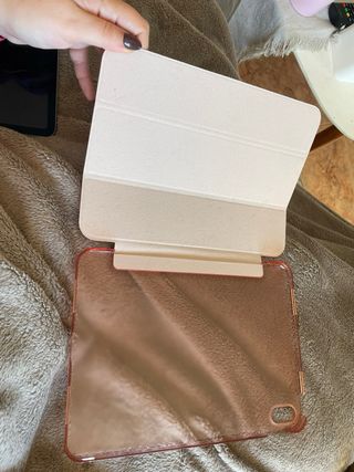 Funda iPad ( A16 ) 11 generación  2025