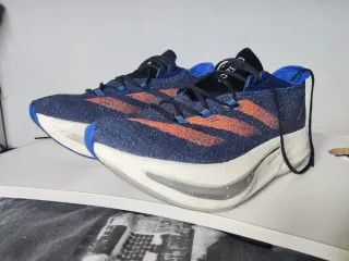 Adidas Prime x2 Stung Talla 45 1/3.