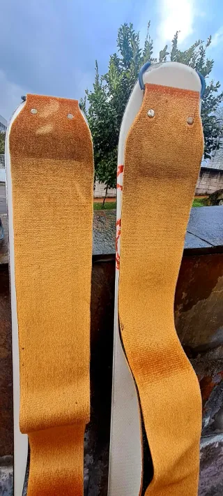 Esquís HEAD mojo 80 con fijaciones d travesia