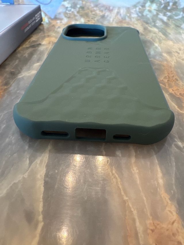 Funda UAG iPhone 13 Pro - Protección 16ft