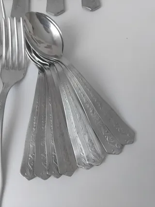 Cubertería acero 8 pax