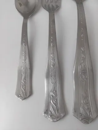 Cubertería acero 8 pax