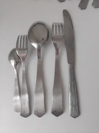 Cubertería acero 8 pax