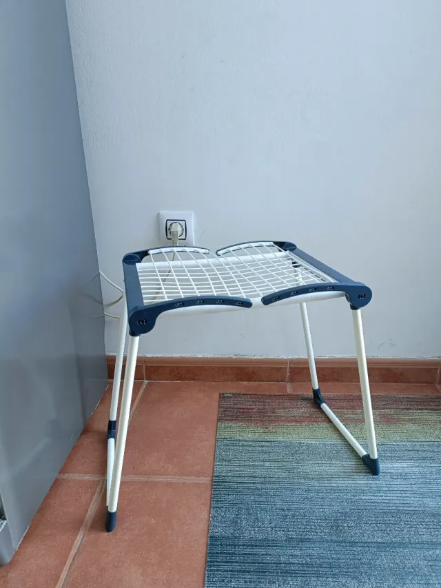 Tendedero de juguete