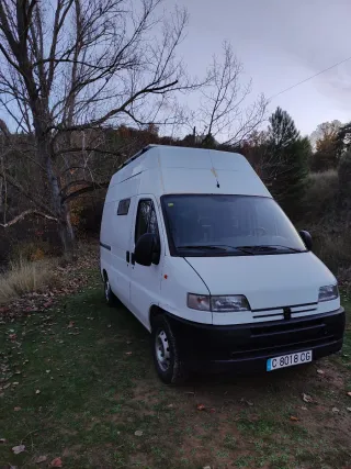 Peugeot Boxer Camperizada, bajada 500€ cada mes.