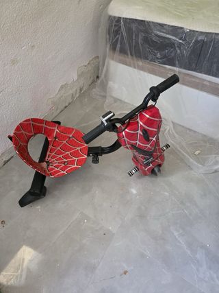 Patinete Eléctrico Infantil Spiderman