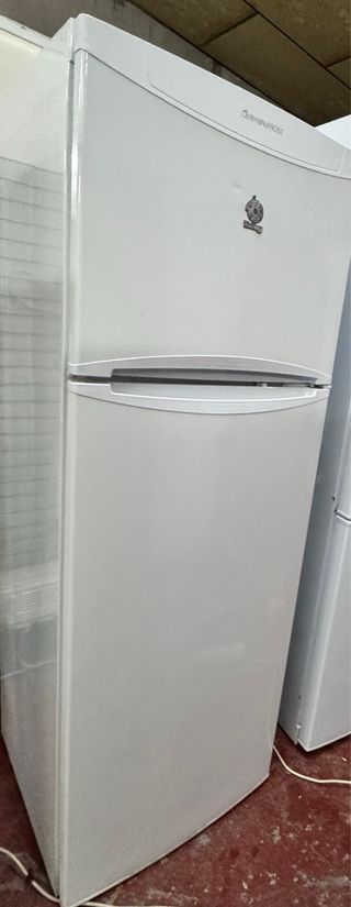 FRIGORÍFICO DE DOS PUERTAS MARCA BALAY NO FROST