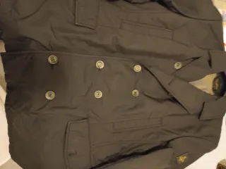 RefrigiWear Abrigo Negro