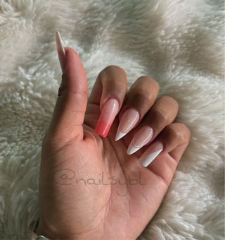 MANICURISTA A DOMICILIO