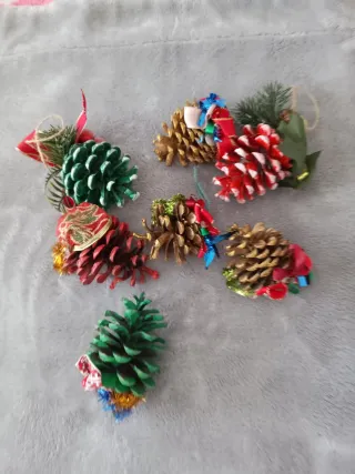 Lote 7 Adornos Navideños Piñas Decoradas