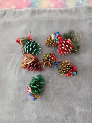 Lote 7 Adornos Navideños Piñas Decoradas