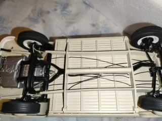 Miniatura Schuco Volkswagen T1 Pritsche esc. 1/18