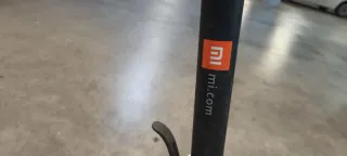 Patinete Eléctrico Xiaomi Mi Essential 2