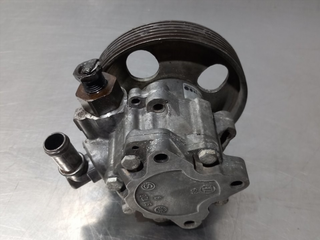 BOMBA DIRECCION CITROEN C4 BERLINA 9647983580