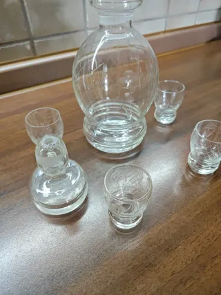 Bottiglietta cristallo decorata + 4 bicchierini