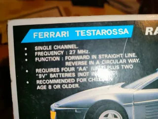 Ferrari Testarossa R/C 1/18 Suncon