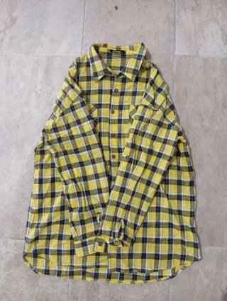 3 camisas de cuadros.