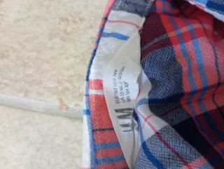 3 camisas de cuadros.