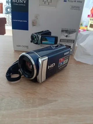 Videocámara Sony HDR-CX200E Azul